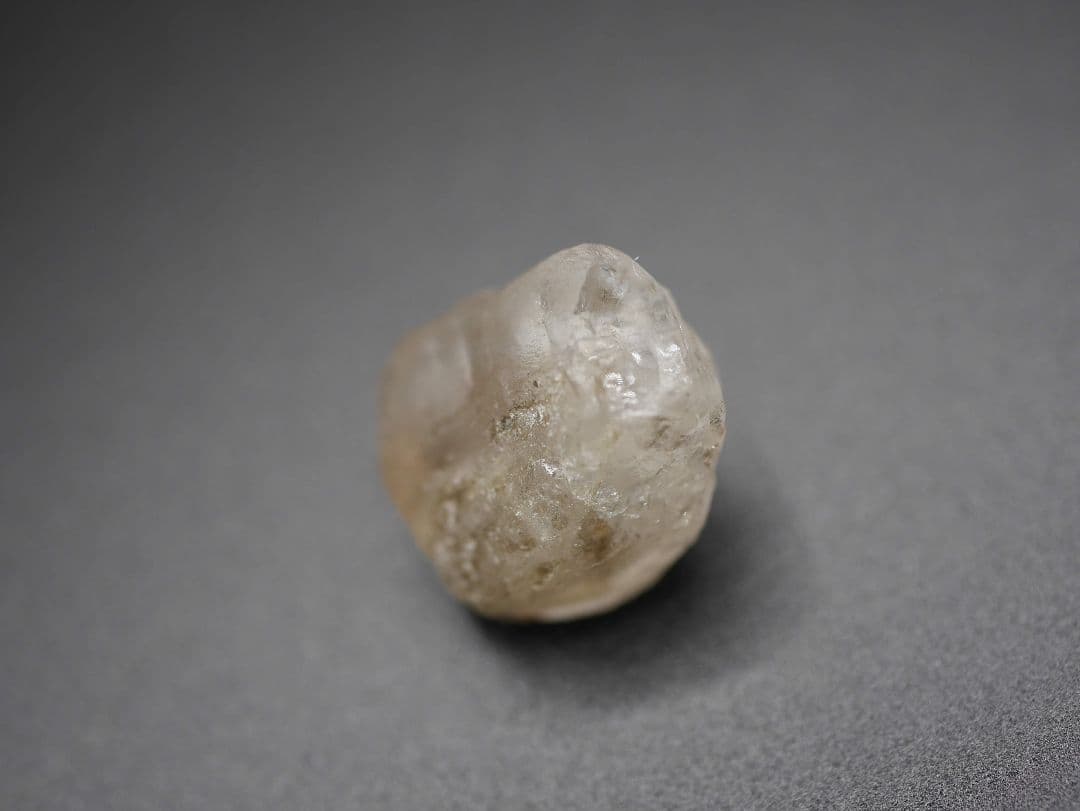 値下げー！ロシア マリシェボ産フェナカイト 1番 ロシア マリシェボ産