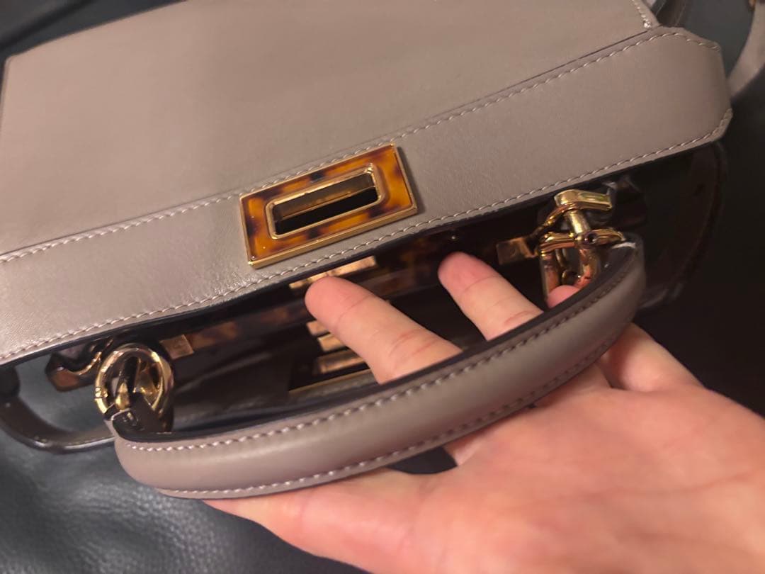 FENDI フェンディ　アイシーユー　ショルダーバック　ハンドバック　ベージュ