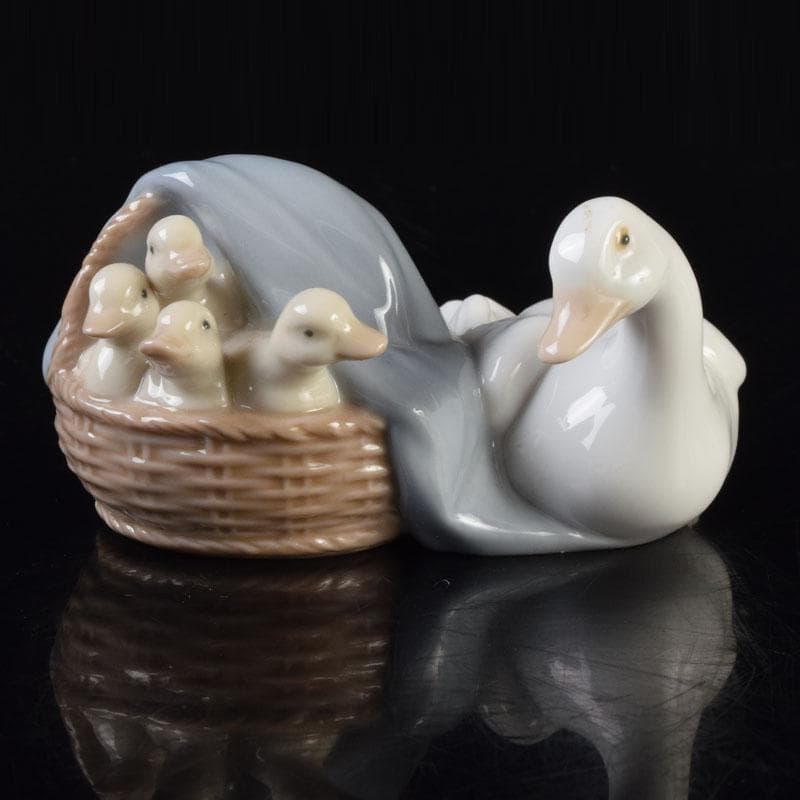 リヤドロ LLADRO アヒルの親子 置物 箱付 C 8710 リヤドロLLADRO 置物