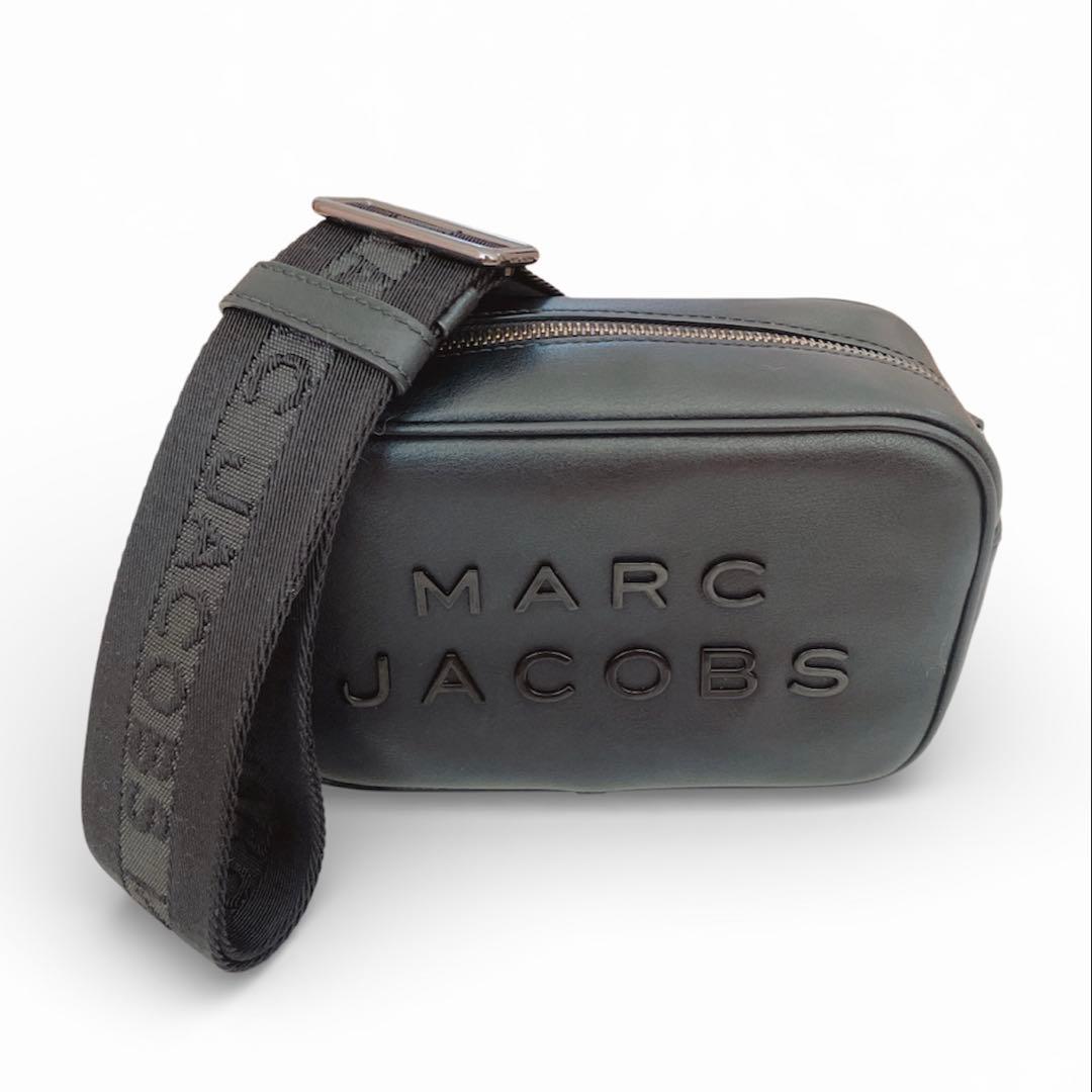 美品★正規品★MARC JACOBS ブラック レザー　牛底革 ショルダーバッグ