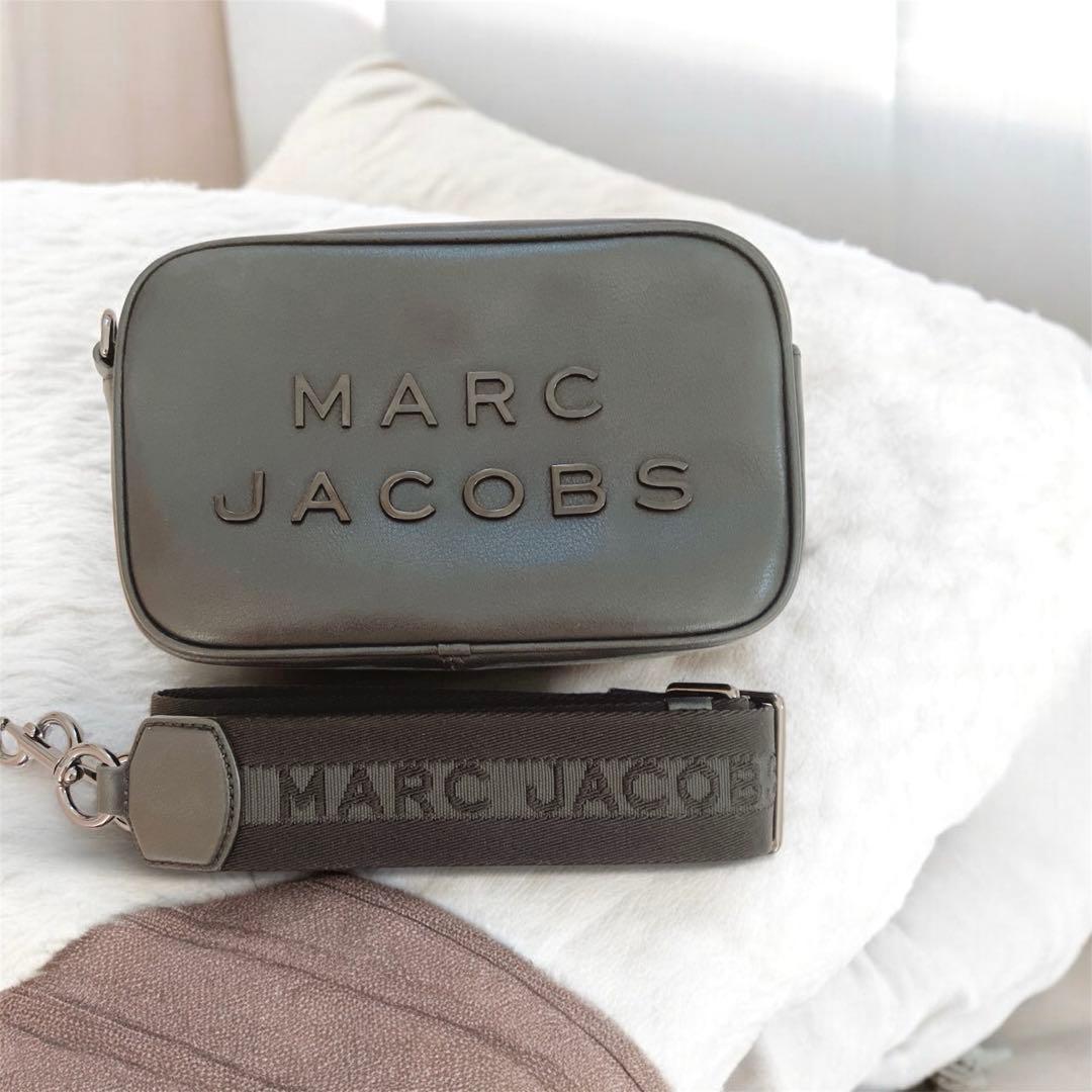 美品★正規品★MARC JACOBS ブラック レザー　牛底革 ショルダーバッグ