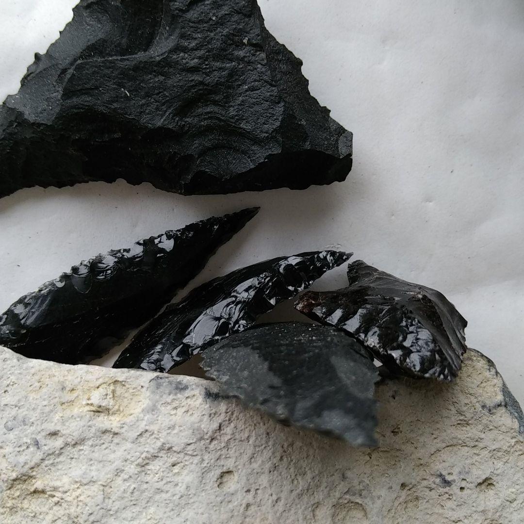 縄文時代石器 模写 黒曜石 サヌカイト 210 パワーストーン