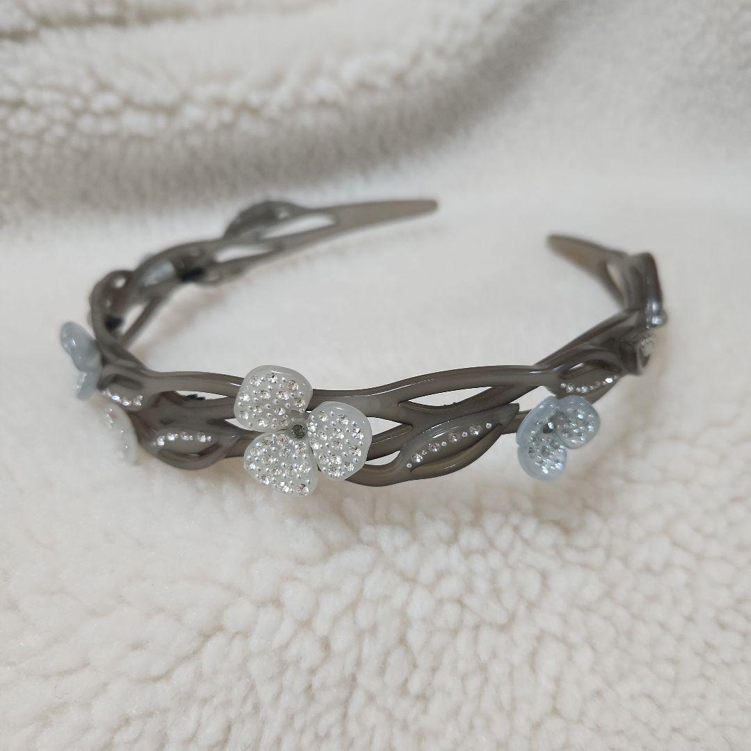 アレクサンドルドゥパリ　グレーのカチューシャ