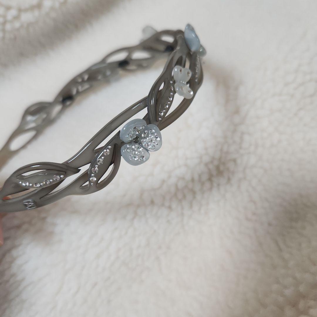 アレクサンドルドゥパリ　グレーのカチューシャ