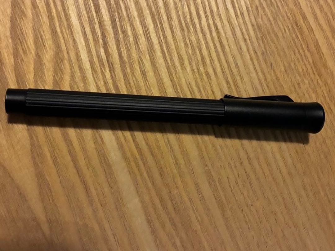 【年末特別価格】ファーバーカステル 万年筆 タミシオ ブラックエディション ＥＦ