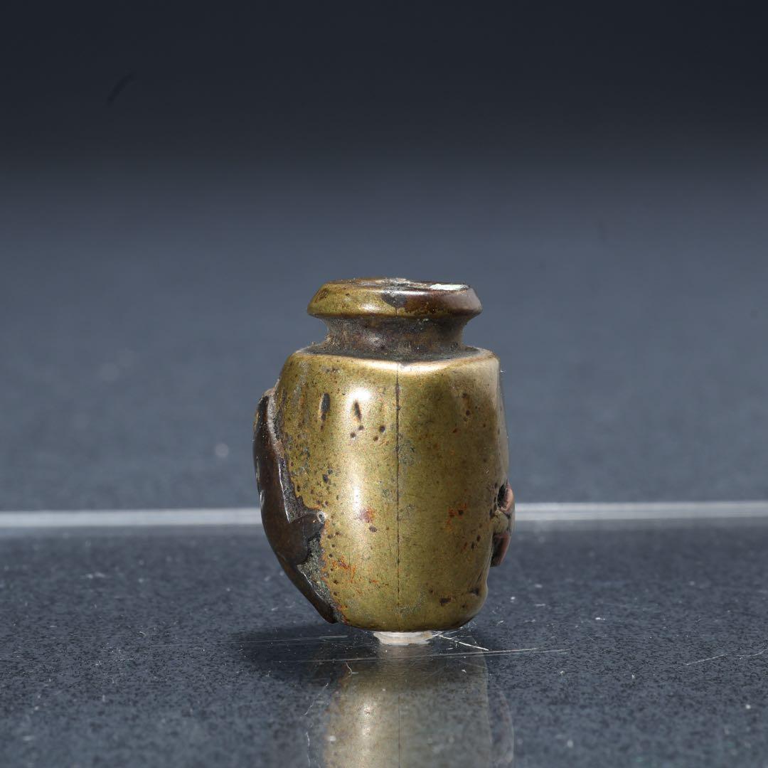 緒締め玉 壺に唐子 提げもの 金属 金工 R1644