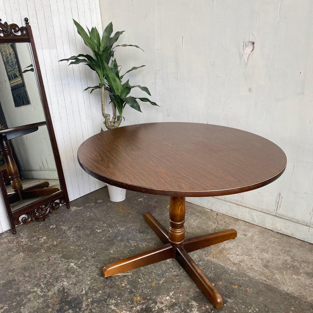 飛騨産業 キツツキマーク ダイニングテーブル 円卓 丸テーブル