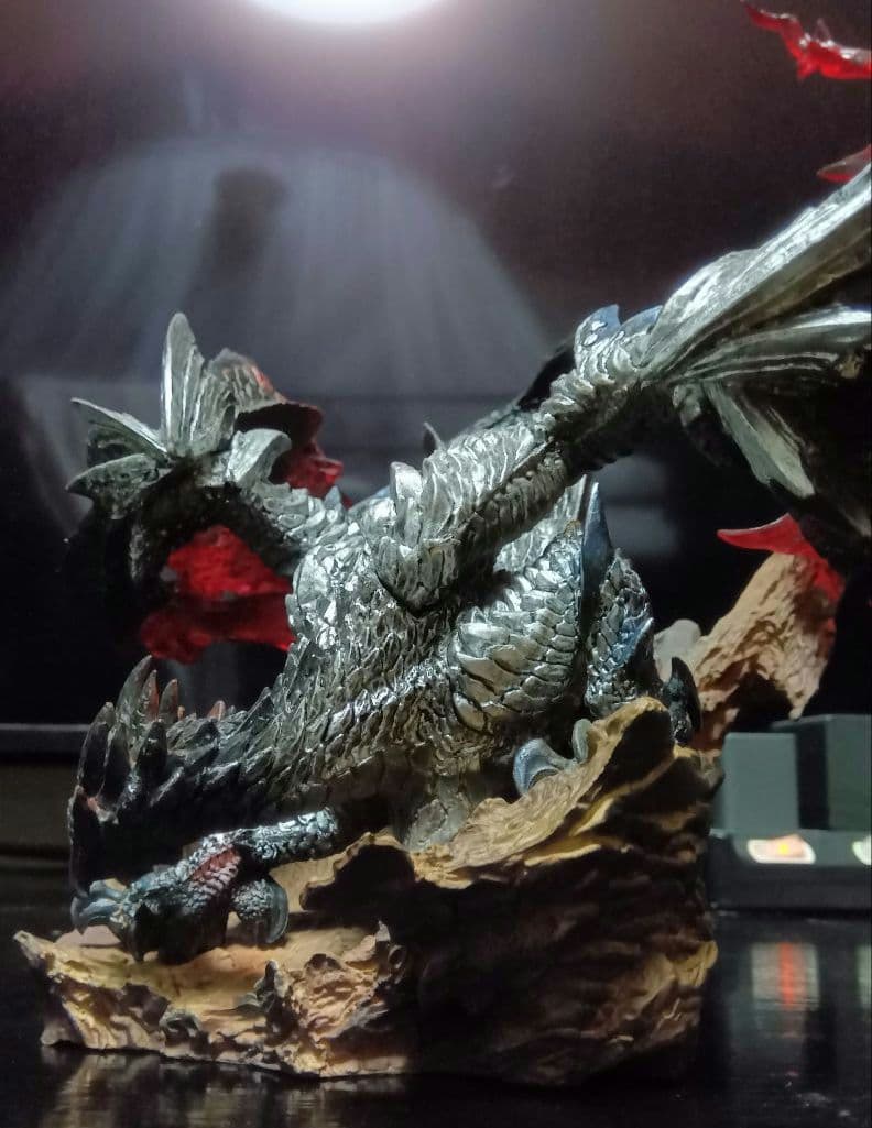 バルファルク　怒り　箱無し　フィギュア