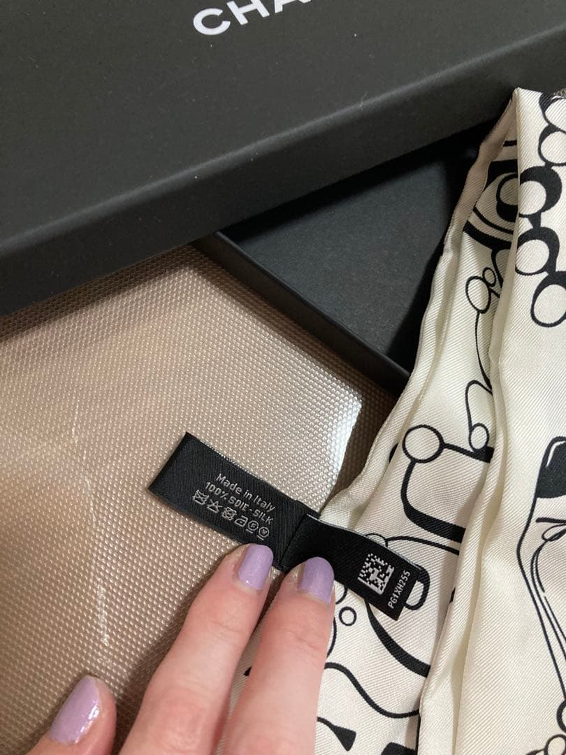 CHANEL シャネルヘアバンド　スカーフ