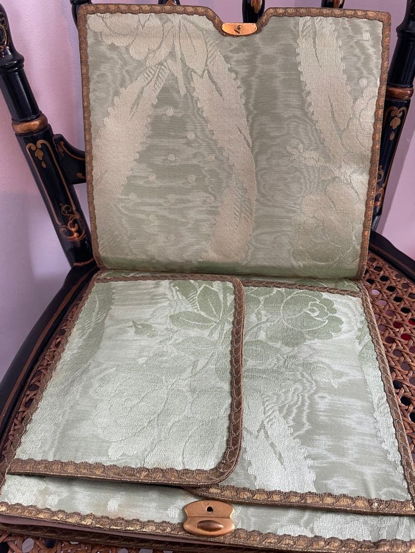 1930年代フランス ランジェリー入れPorte mouchoirs