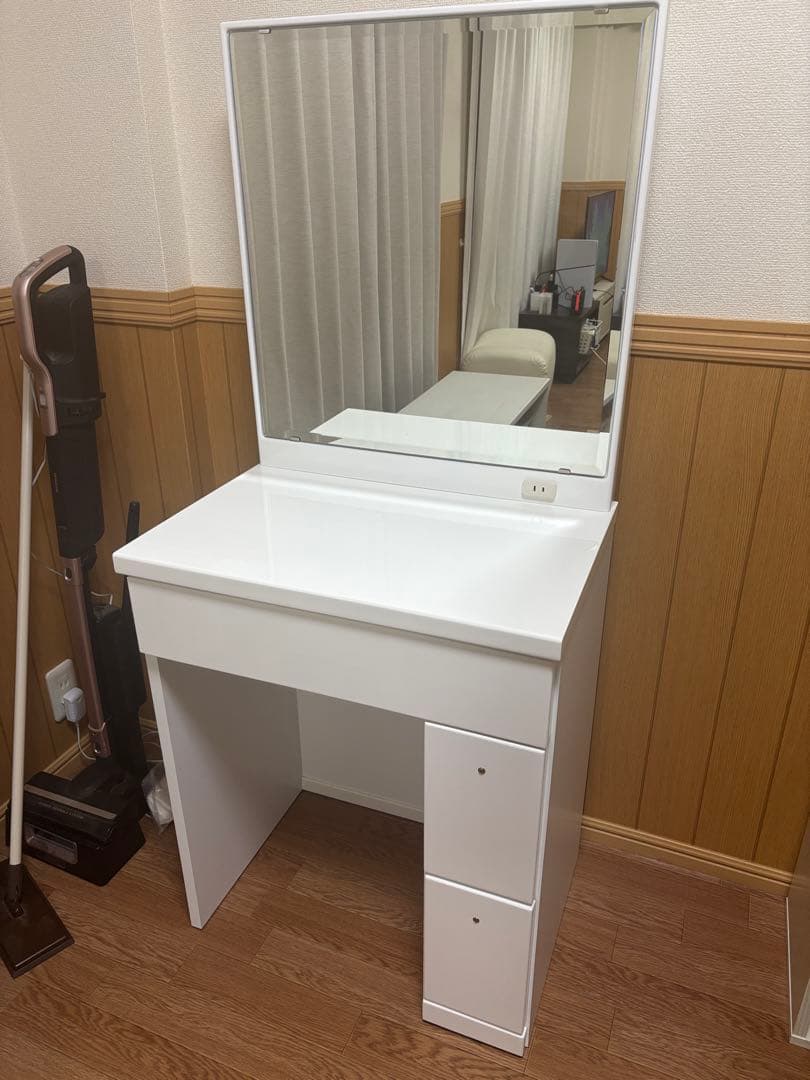 ホワイトドレッサー・鏡台【ゆまみ】 ホワイトドレッサー・鏡台【ゆまみ様専用】