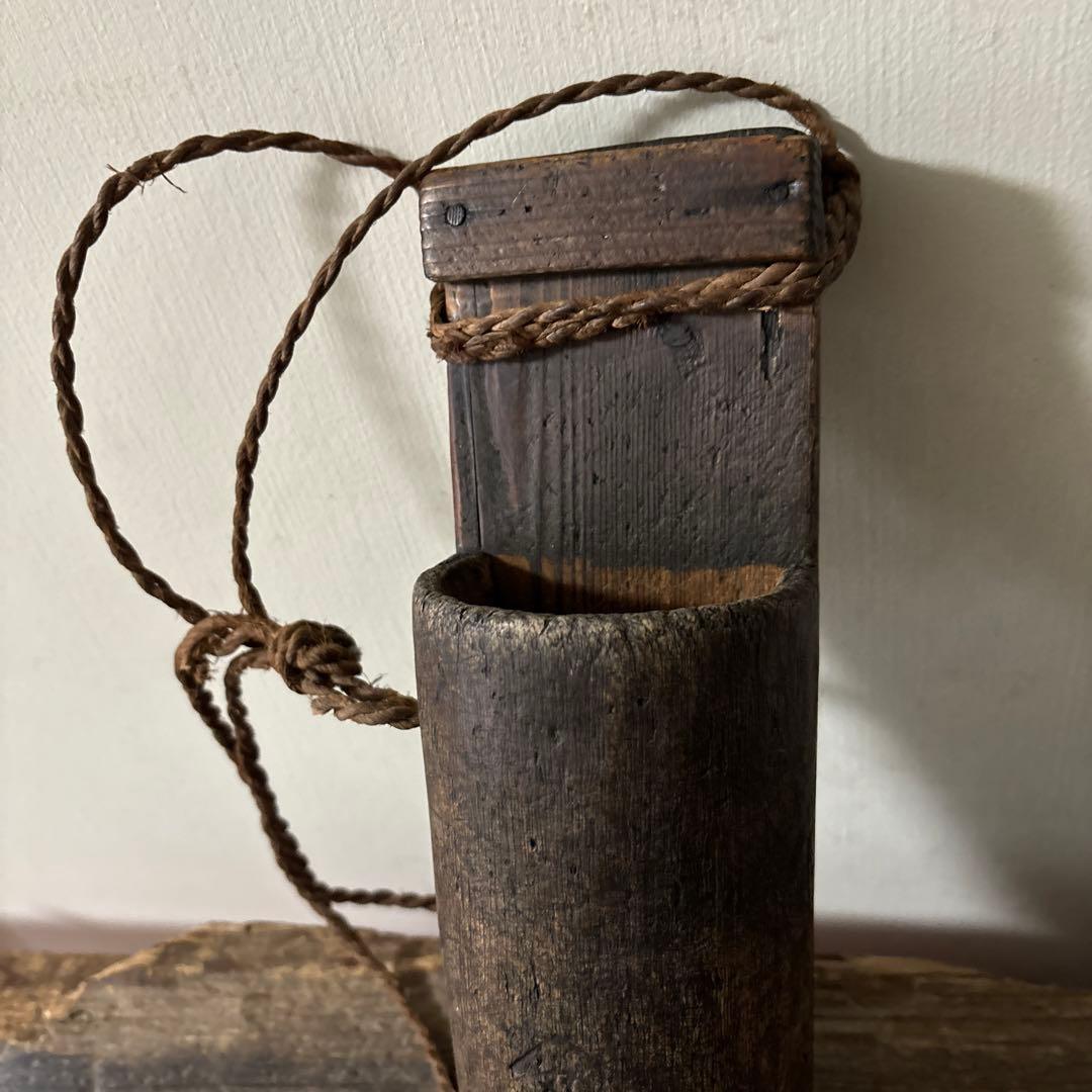 素朴な味の鉈入れ　花器　掛け花　古民芸　古民家 検:白洲正子　一二三美術　李朝