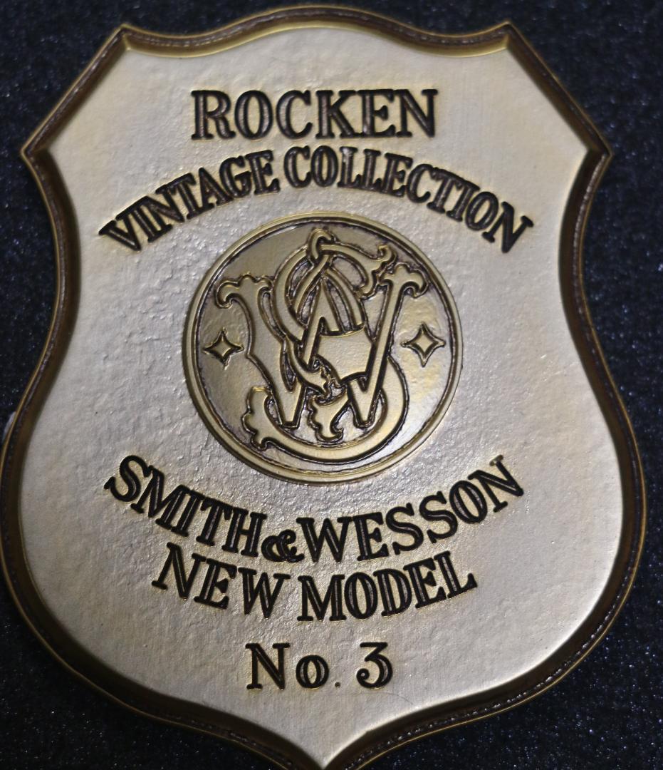 超希少　六研製　プラモデル 大日本帝国海軍3番型拳銃　無可動鑑賞用 合法品