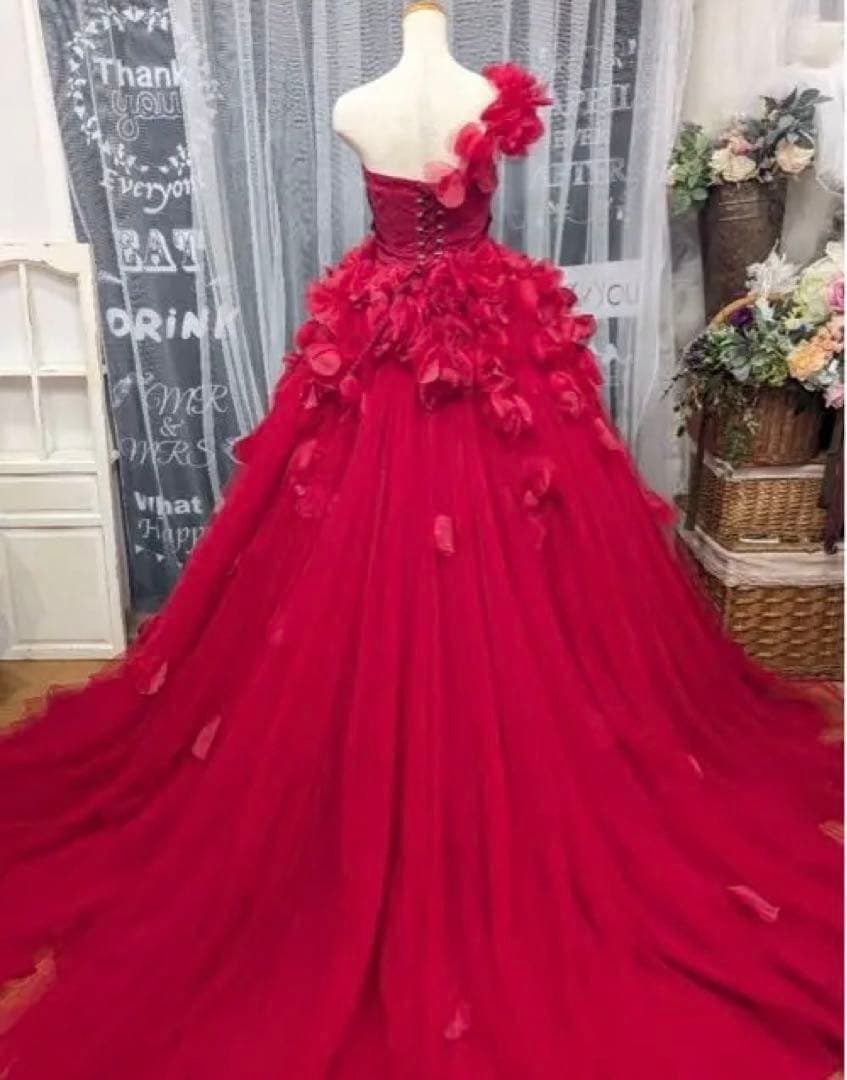 キヨコハタ　ウエディングカラードレス赤