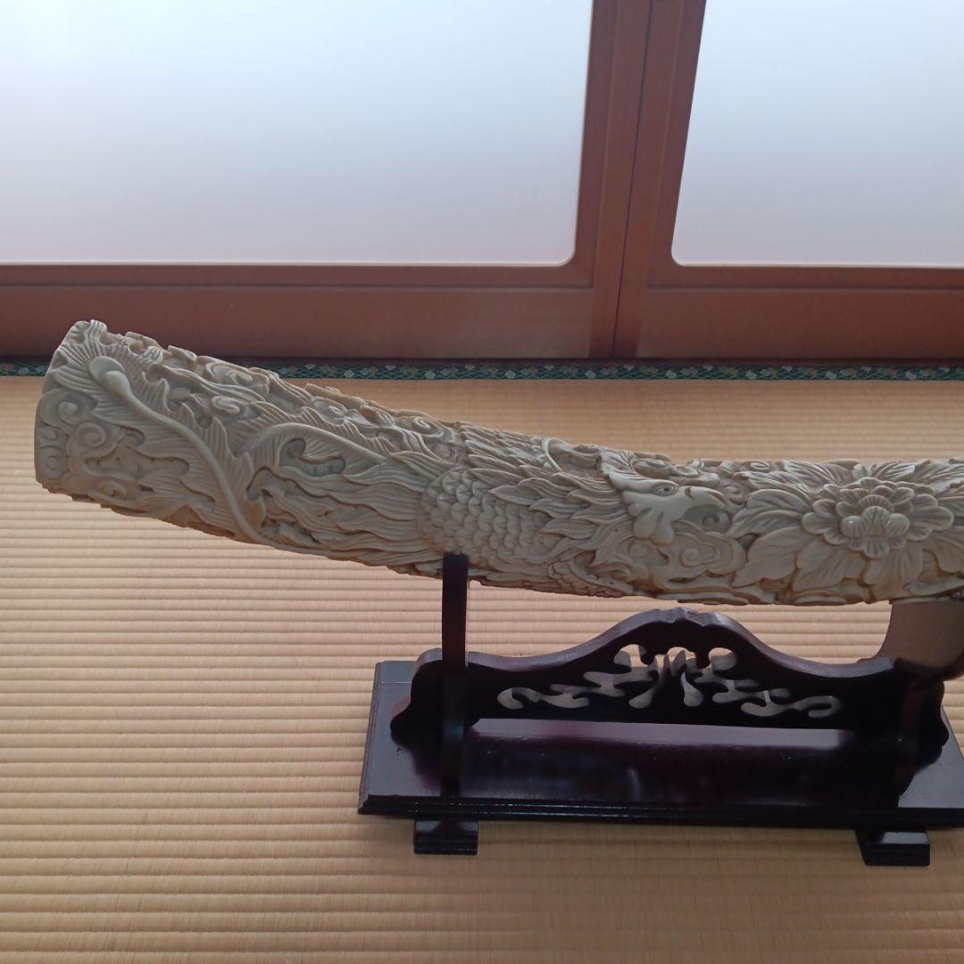 大明 象牙風 置物 （象牙ではございません） - メルカリ