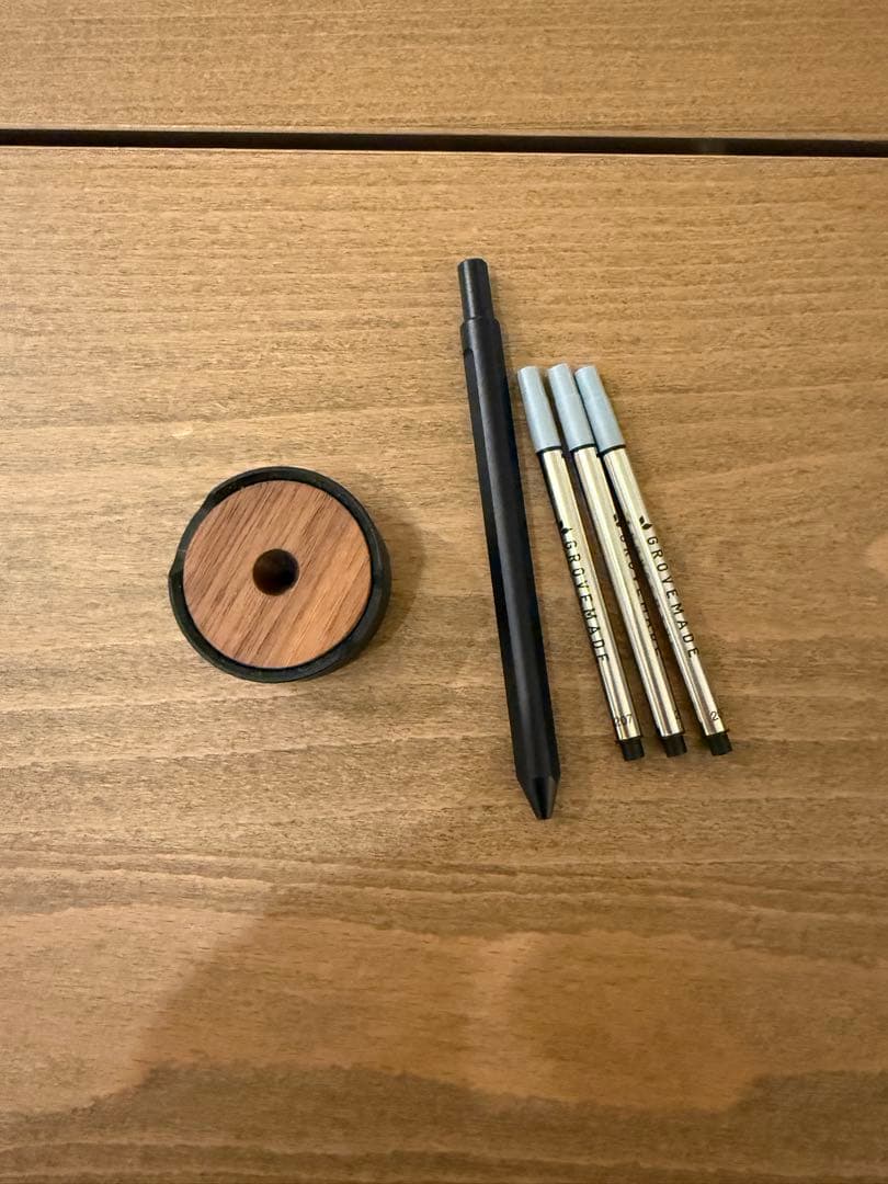 【GROVEMADE】Pen + Walnut Stand + Refills