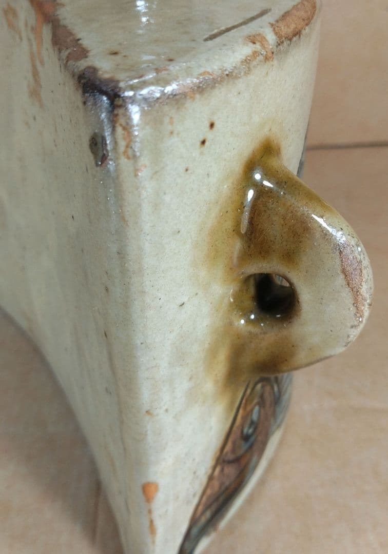 本人肉筆共箱【本物保証】金城次郎 海老魚文抱瓶 共箱 栞 壷屋