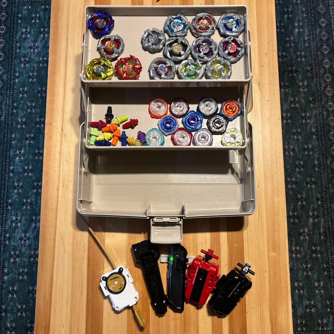 ケース/boxのみ商品 ベイブレードX beyblade x 「七色マルチ仕様