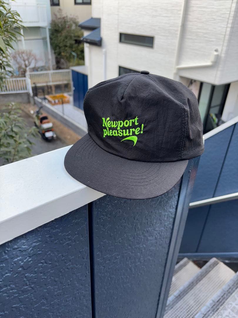 箱入りデッドストック】newport cap tシャツ 野村訓市