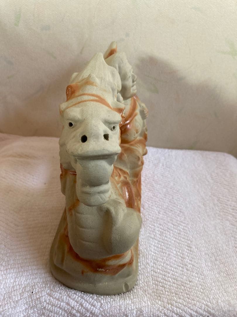 備前焼　龍と大黒天