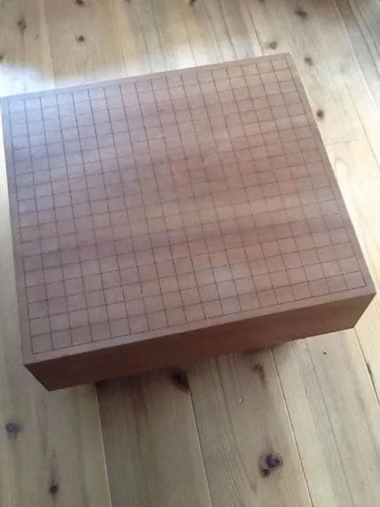 ！たのメル便送料込！【桂材】碁盤 脚付き （碁笥有り・碁石有り）