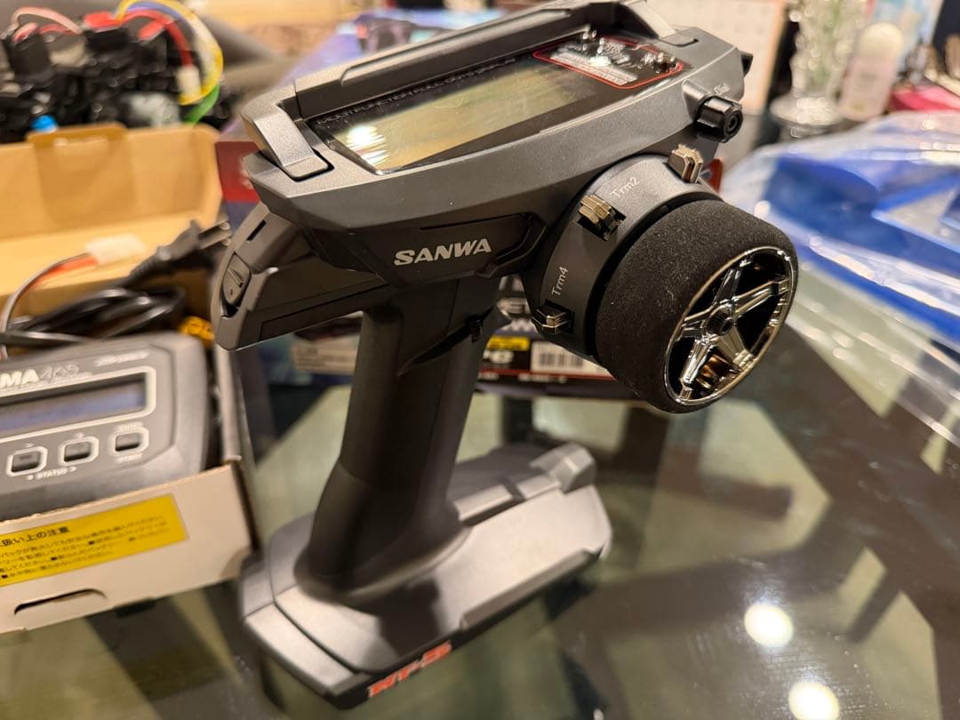 Comical Avante 1/10スケール ラジコンカー