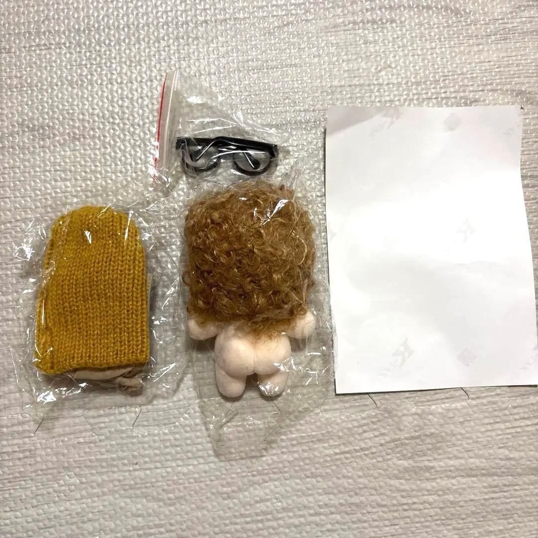 バラ売り不可】 boobootae 約10cm テテ ぬいぐるみ メガネ 服付