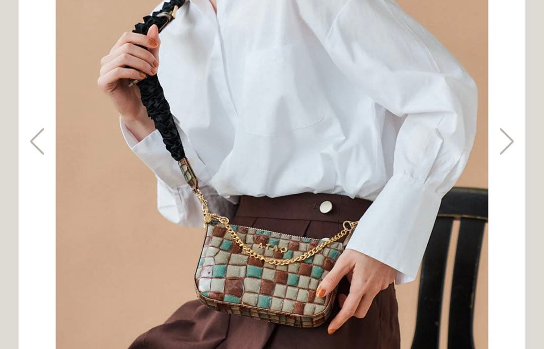 未使用に近い★アタオ　純喫茶アメリ　レトロ　ミニバッグ　アドリアエメラルド