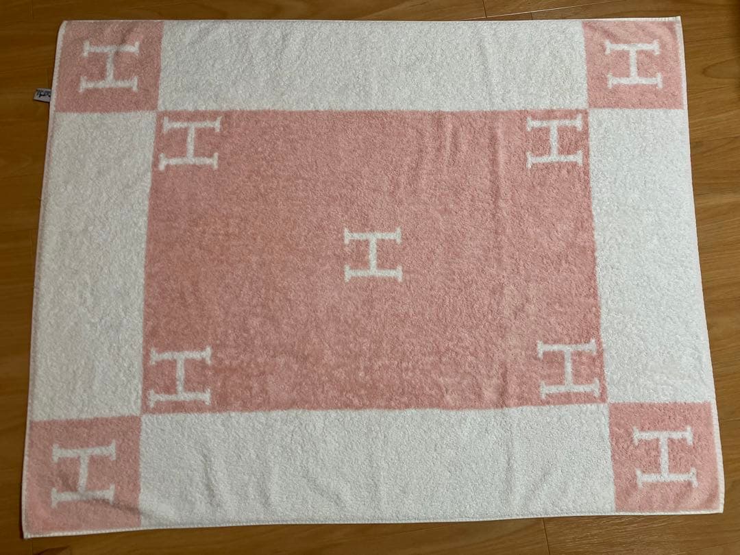 エルメスHERMESアヴァロンバスタオルタオルケットピンク エルメス バス