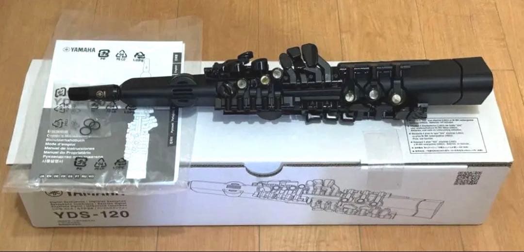 YAMAHA YDS-120 電子サックス 夜中の自宅での運指練習に最適！！