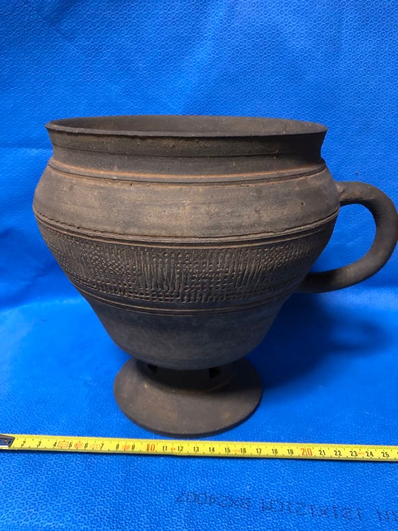 須恵器　土器線刻模様の陶器香炉？瓶？ rcnir-2023-00001239.jpg?v=