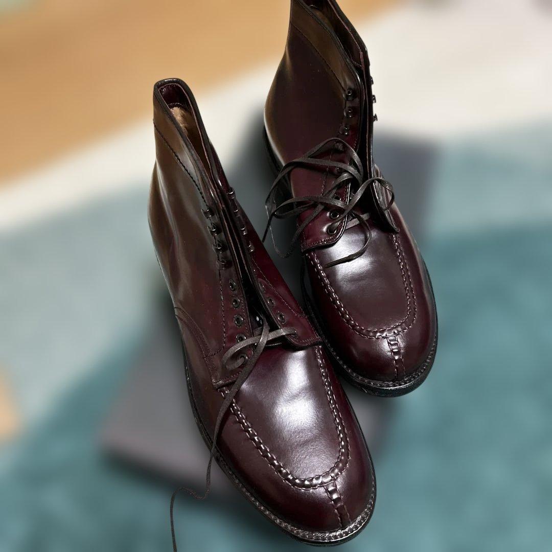 オールデンバーガンディ レザー ミッドカットブーツAlden 4540Hブーツ