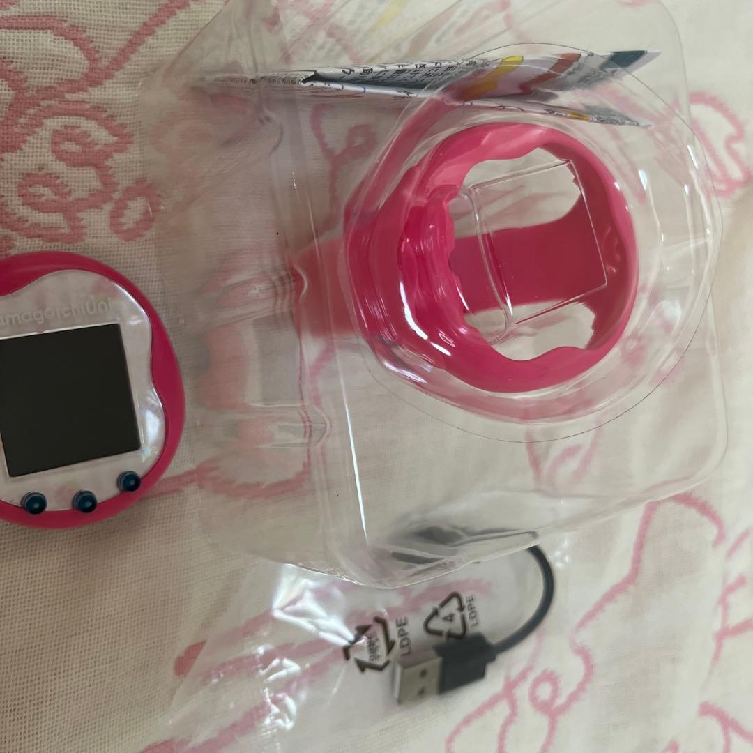 たまごっちuni 本体 サンリオたまバース済