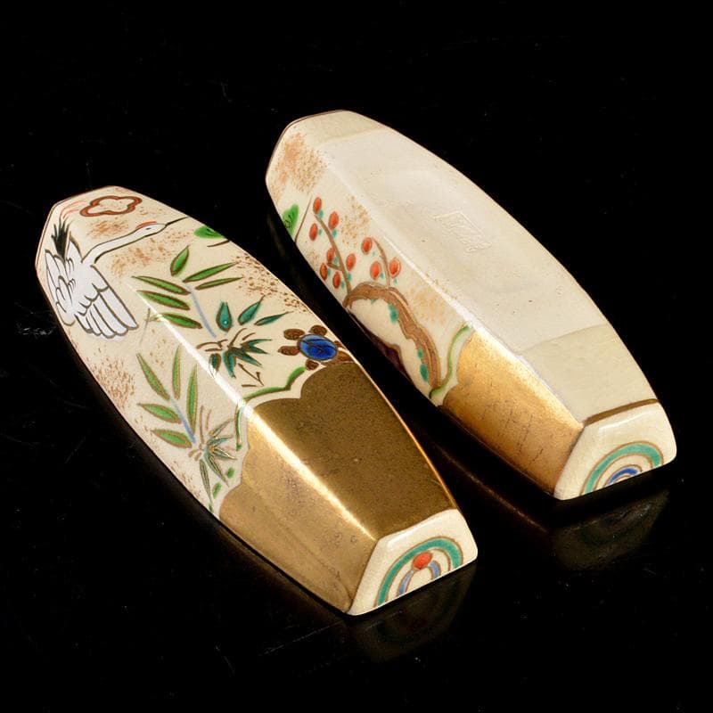 茶道具 京焼 岩倉窯 色絵鶴亀文 ぶりぶり香合 共箱 C 5754