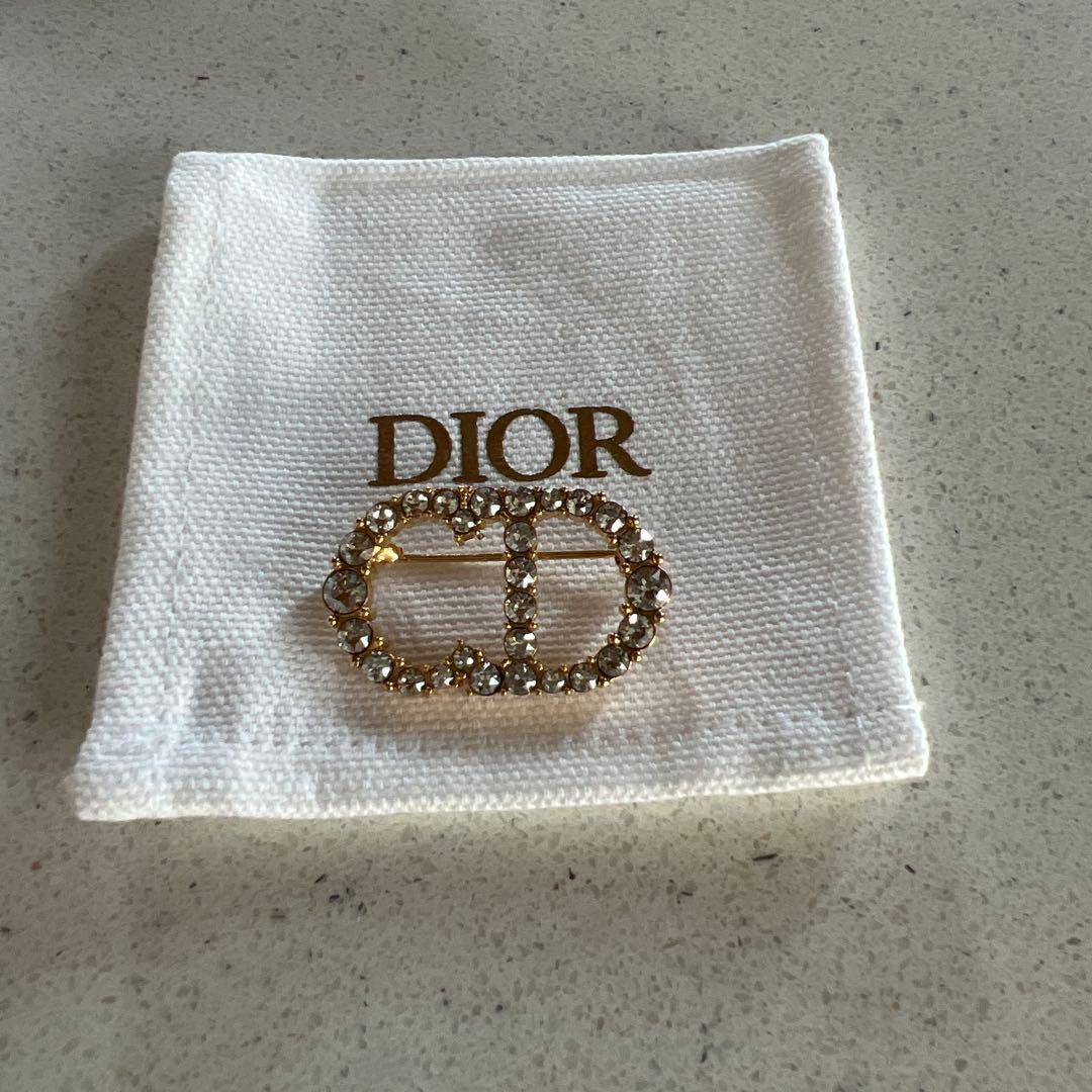 Dior クリスタル装飾 ロゴブローチ