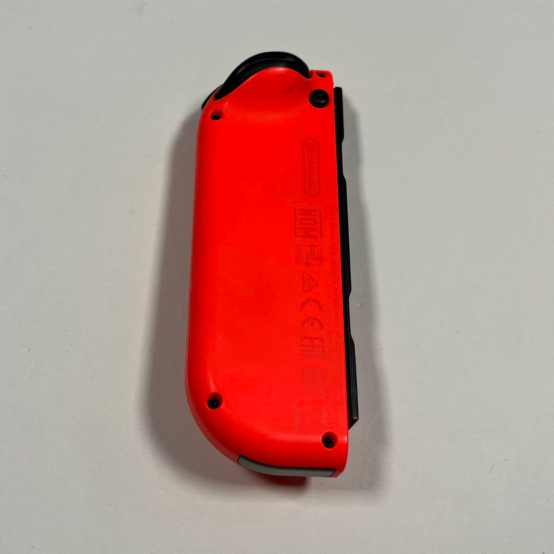 Nintendo Switch本体 [美品/動作確認済] + 周辺機器