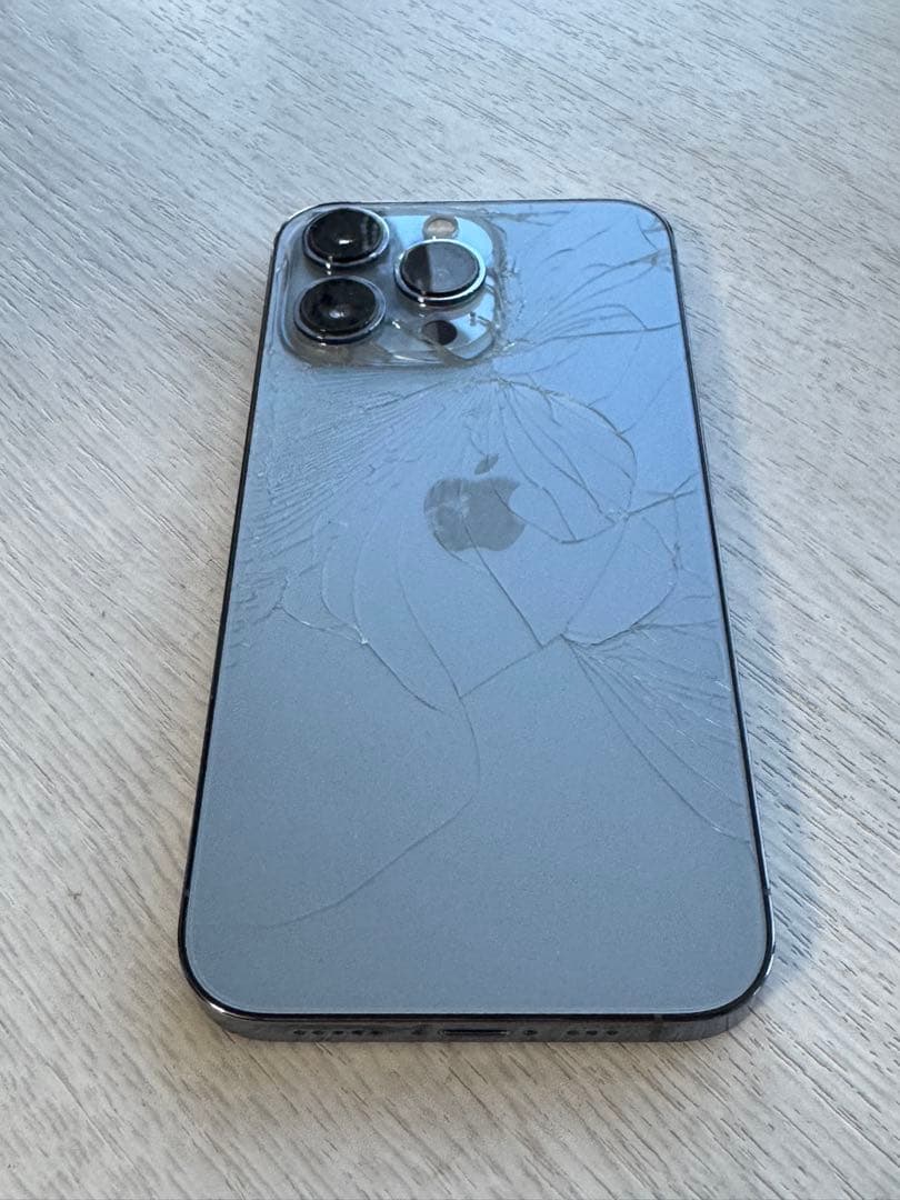 専用 iPhone 13 Pro 256GB SIMフリー背面ひび割れ動作問題無