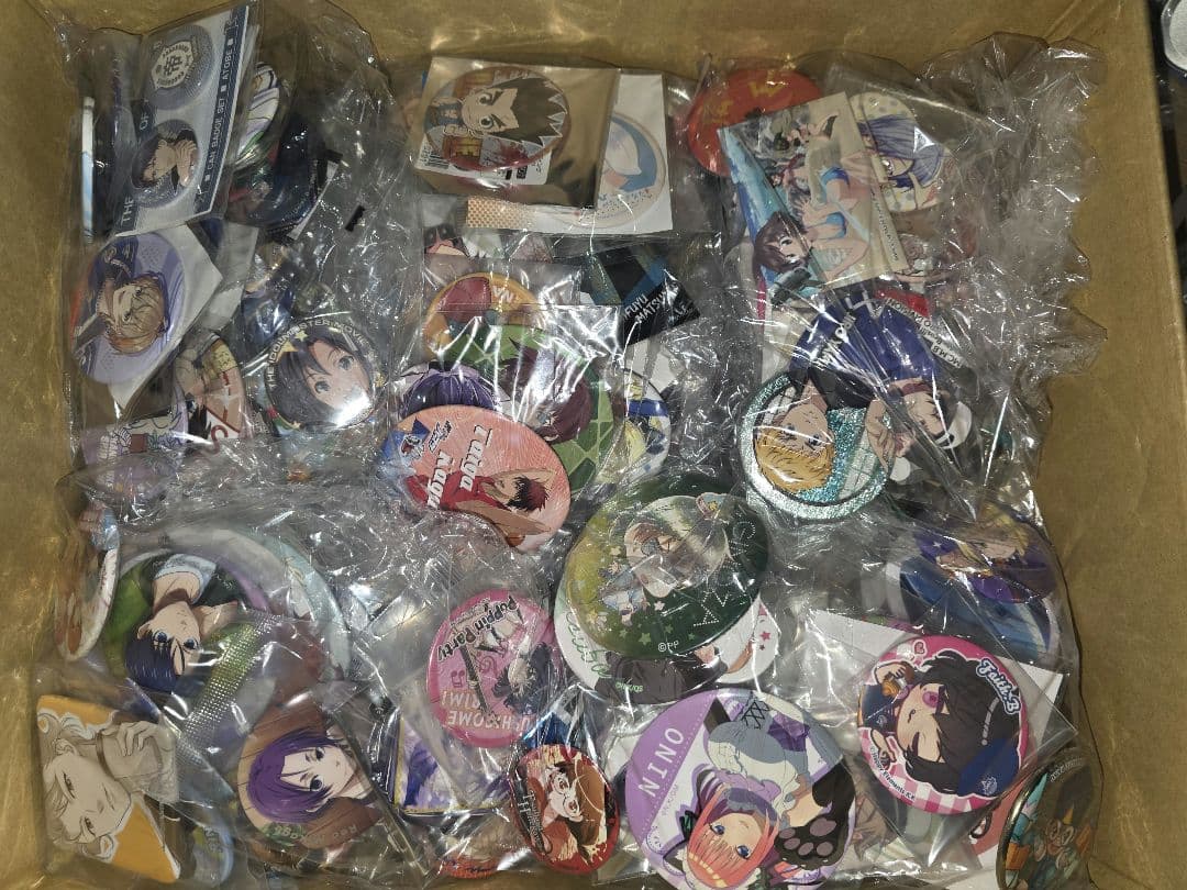 アニメ ゲームバッジまとめ 333点