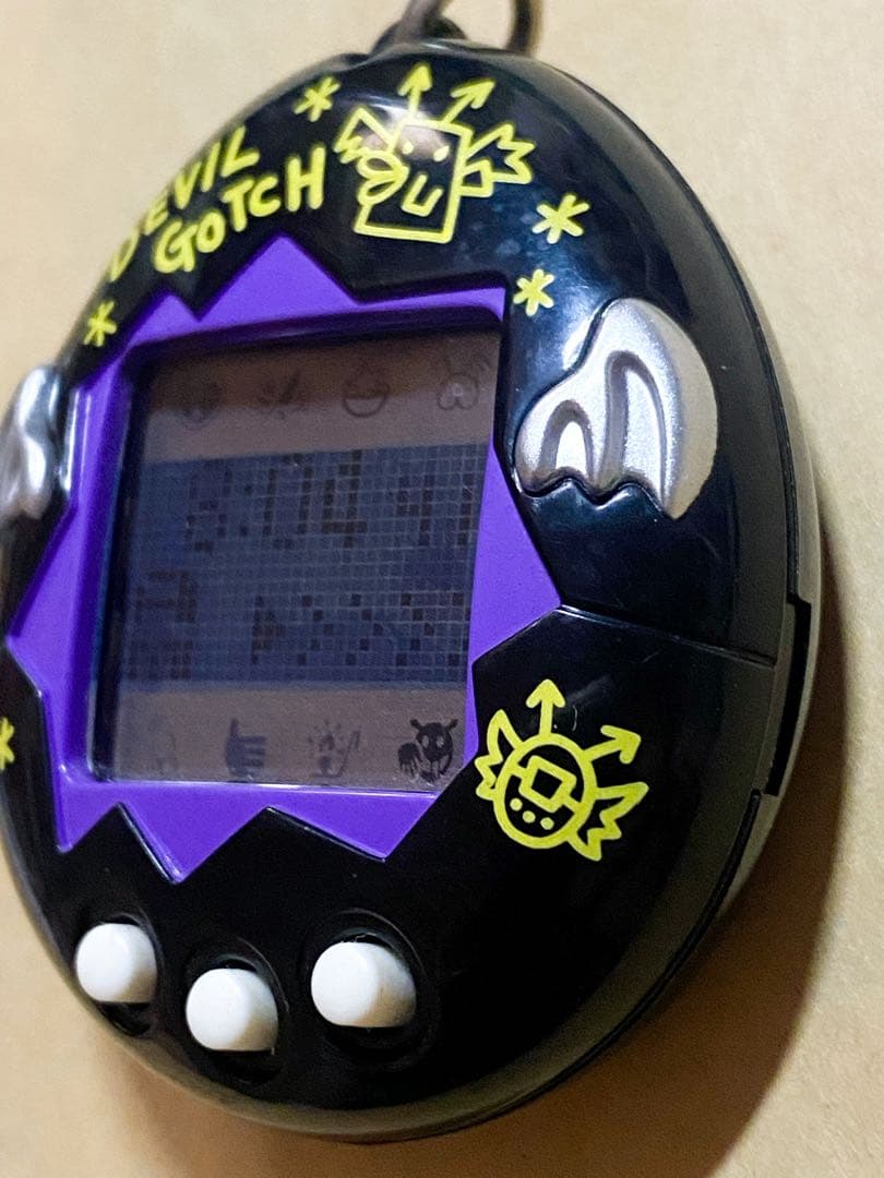 ( ・ᴗ・ )⃕↝【超希少レア当時物】デビルっちのたまごっち黒紫