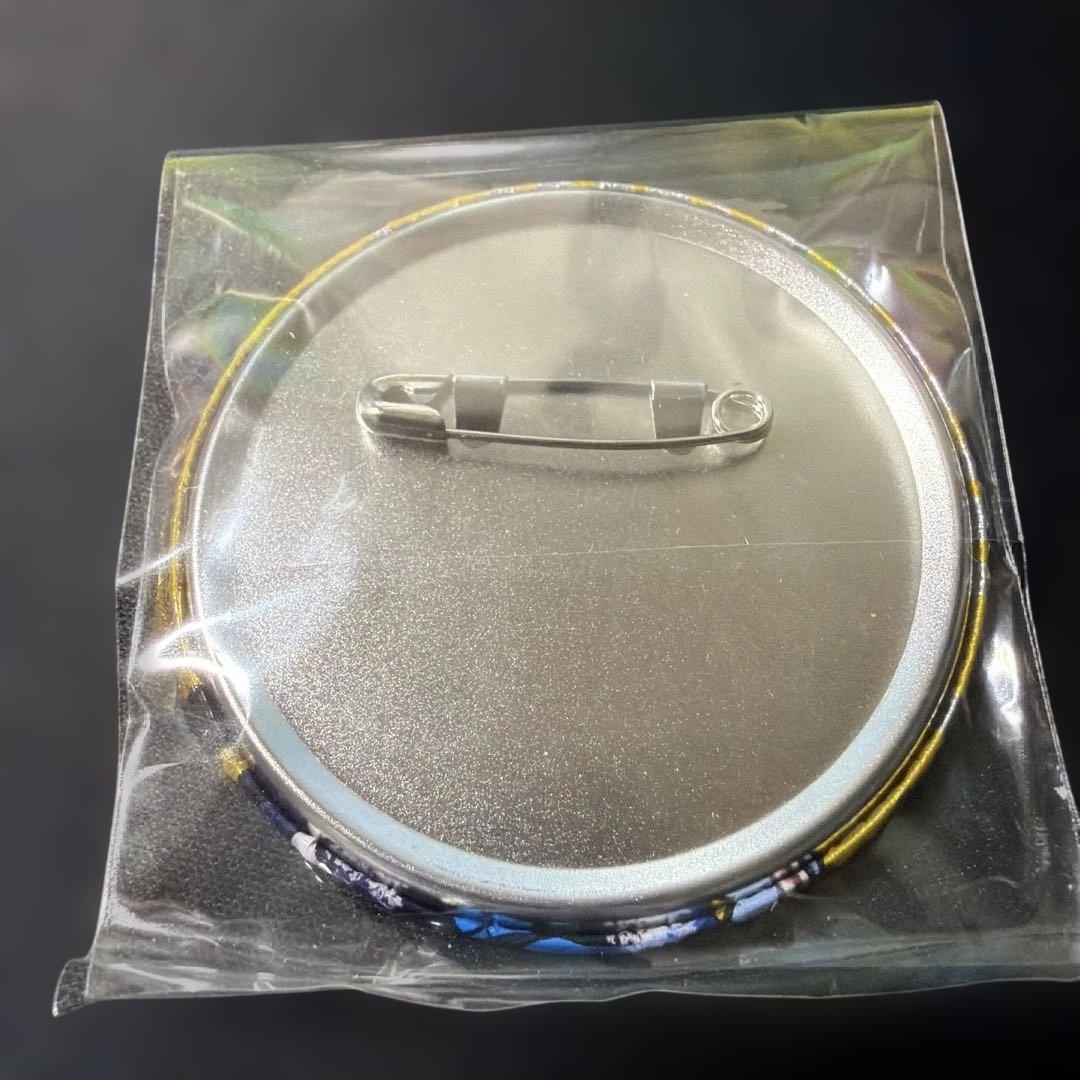 僕の心のヤバイやつ C100 山田杏奈 ホログラム缶バッジ　コミケ　秋田書店