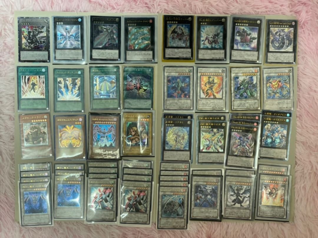 値下げけ継続中！遊戯王 引退品 レリーフ117種170枚＋非売品パック100枚他