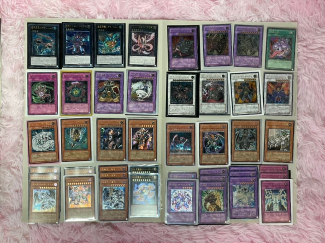 値下げけ継続中！遊戯王 引退品 レリーフ117種170枚＋非売品パック100枚他