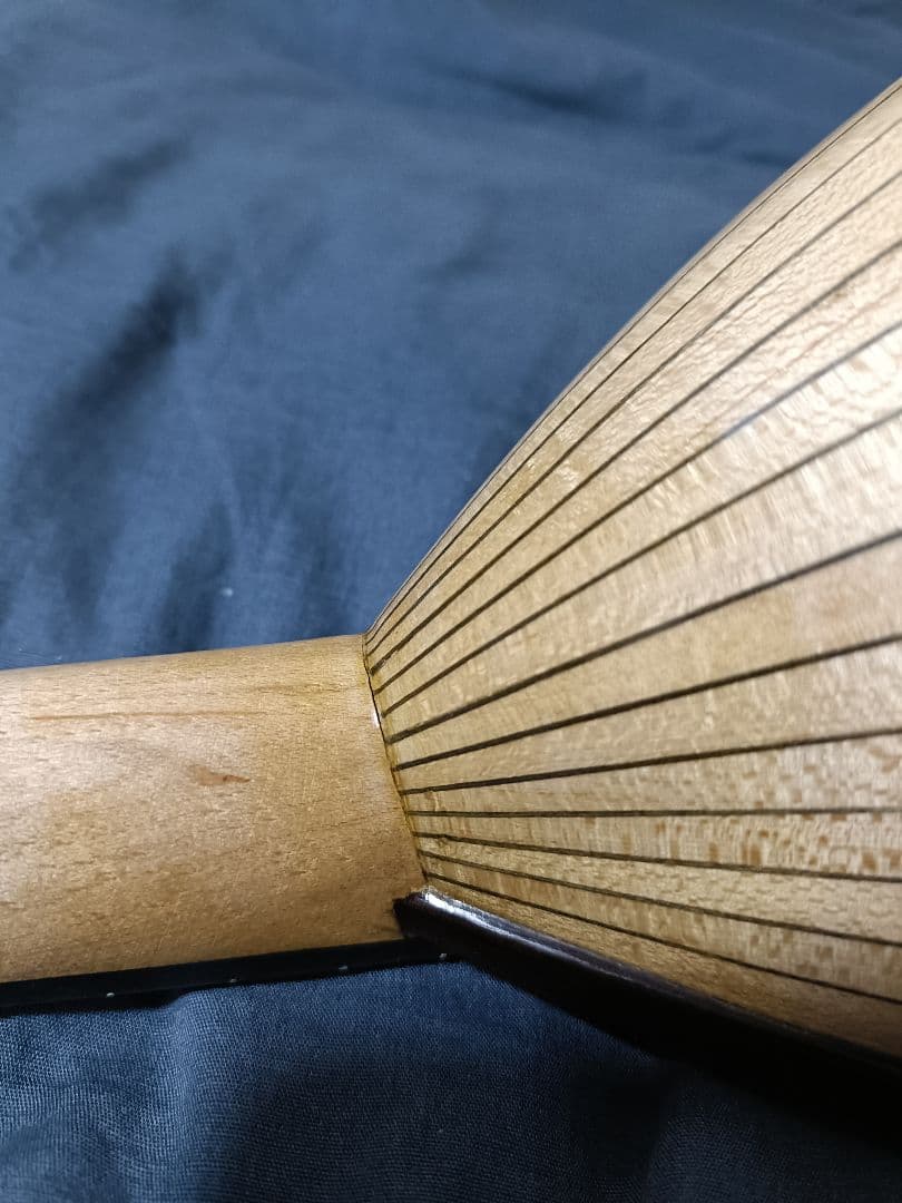 マンドリン 2016年製Prestri プレストリ 専用ハードケース付