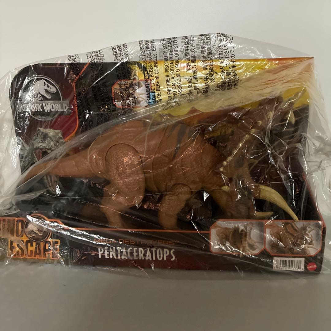 マテル　ジュラシックワールド　ペンタセラトプス Amazon.co.jp: マテル ジュラシック・ワールド メガ・デストロイヤーズ