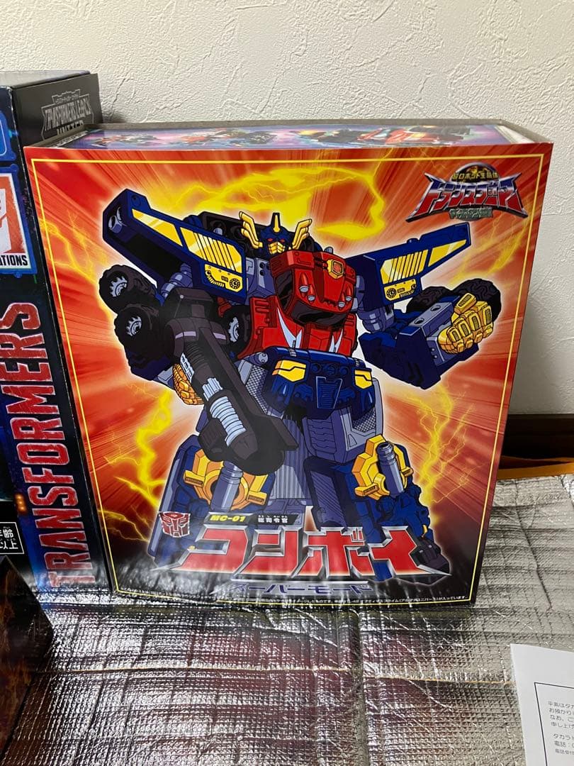 4体セット アルマダユニバース オプティマスプライム コンボイ