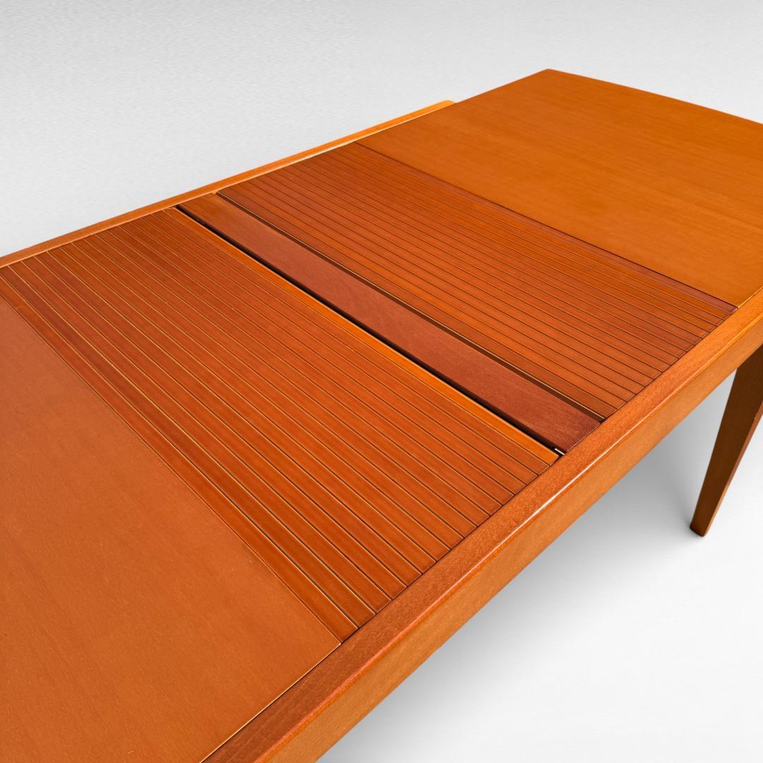 カリガリス 伸長式 ダイニングテーブル 幅143〜210