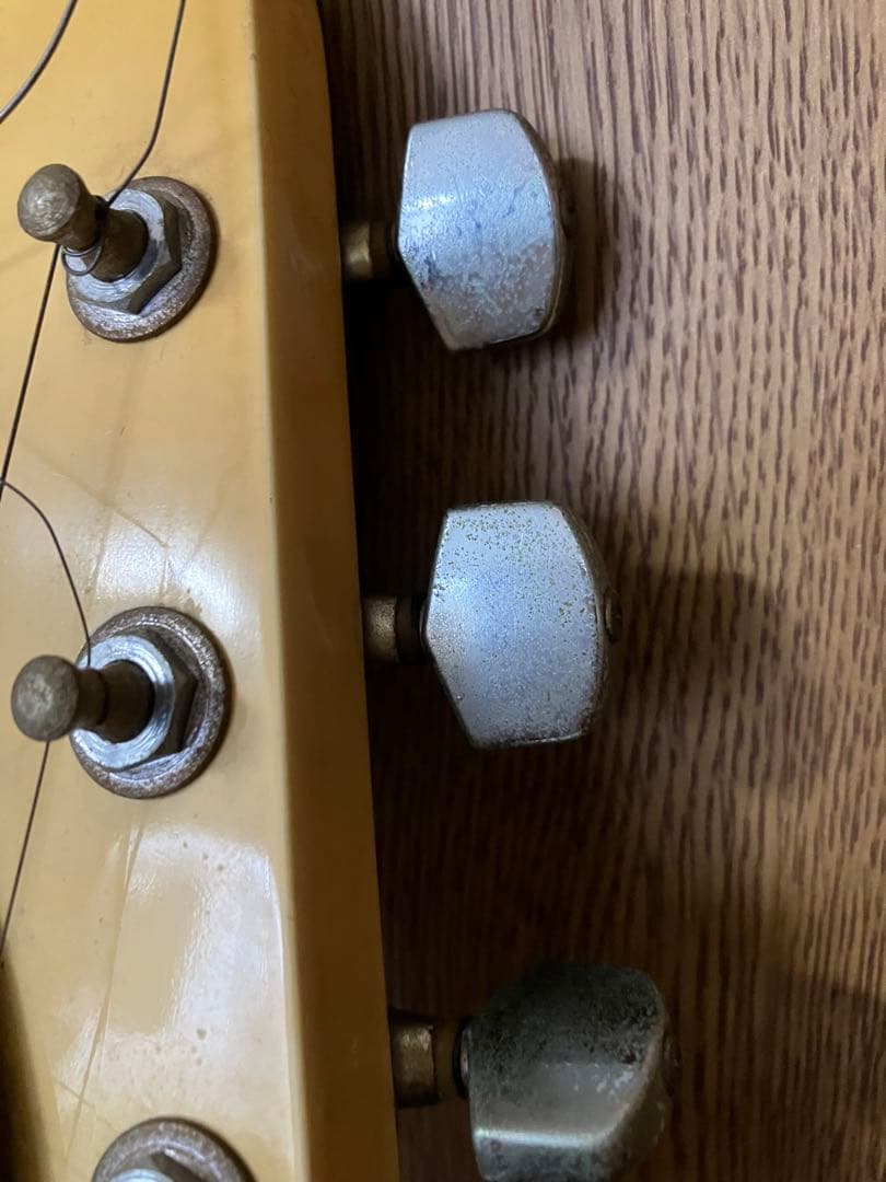 【ジャンク品】フライングV エレキギター※1月いっぱいの出品です