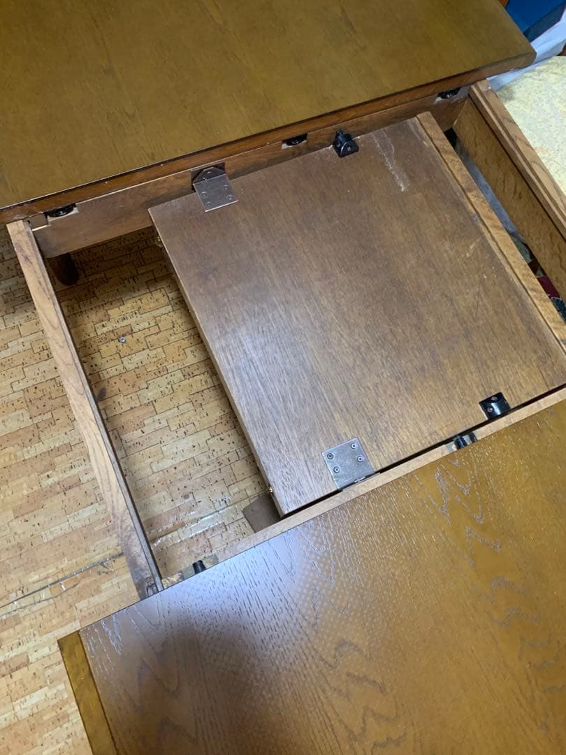 ダークブラウン 楕円形ダイニングテーブル　伸縮可能