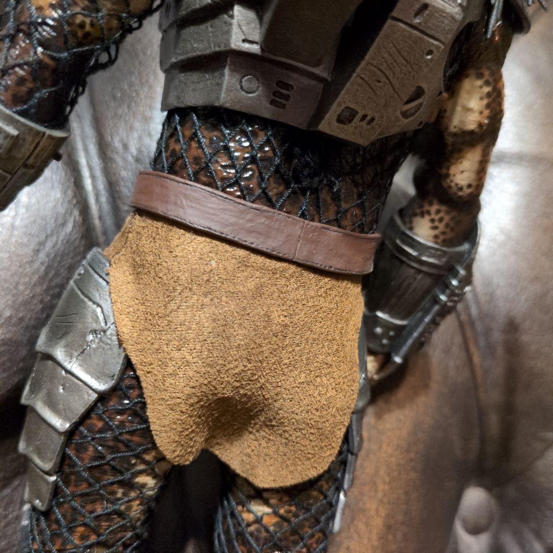 プレデター フィギュア ホットトイズ