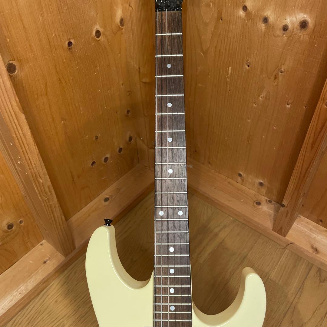 【ケース付き】Kramer クレイマー エレキギター バナナヘッド